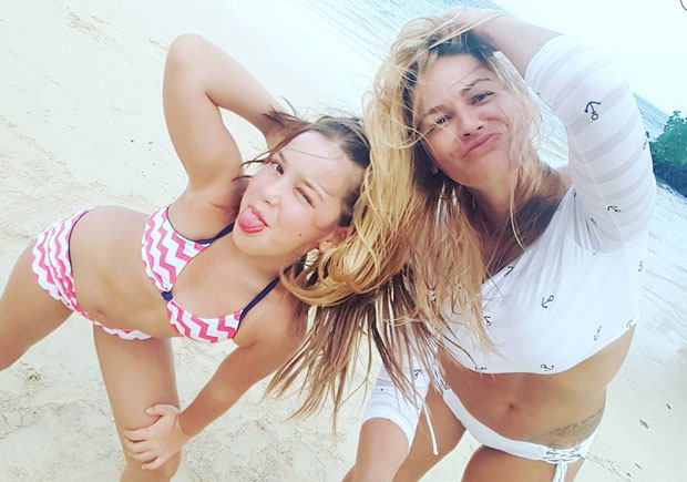 Наташа и Хана на Маурицијусу